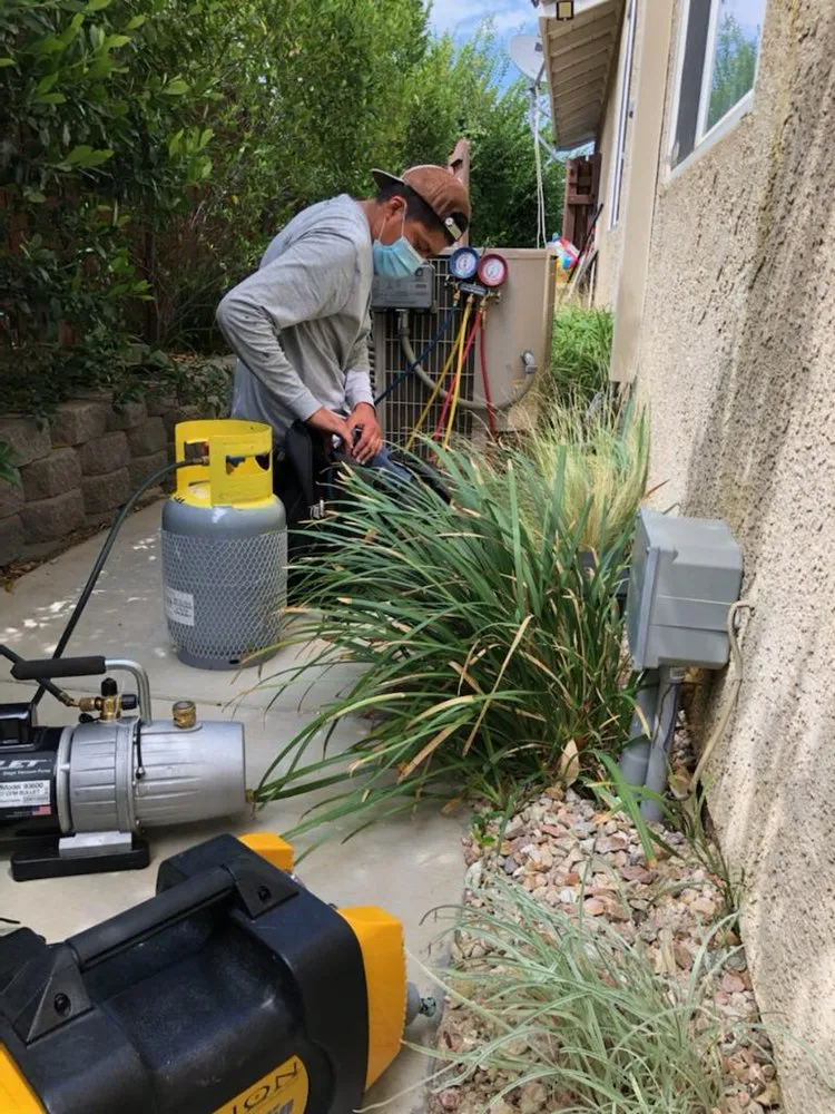 Slide of HEM Appliance Repair