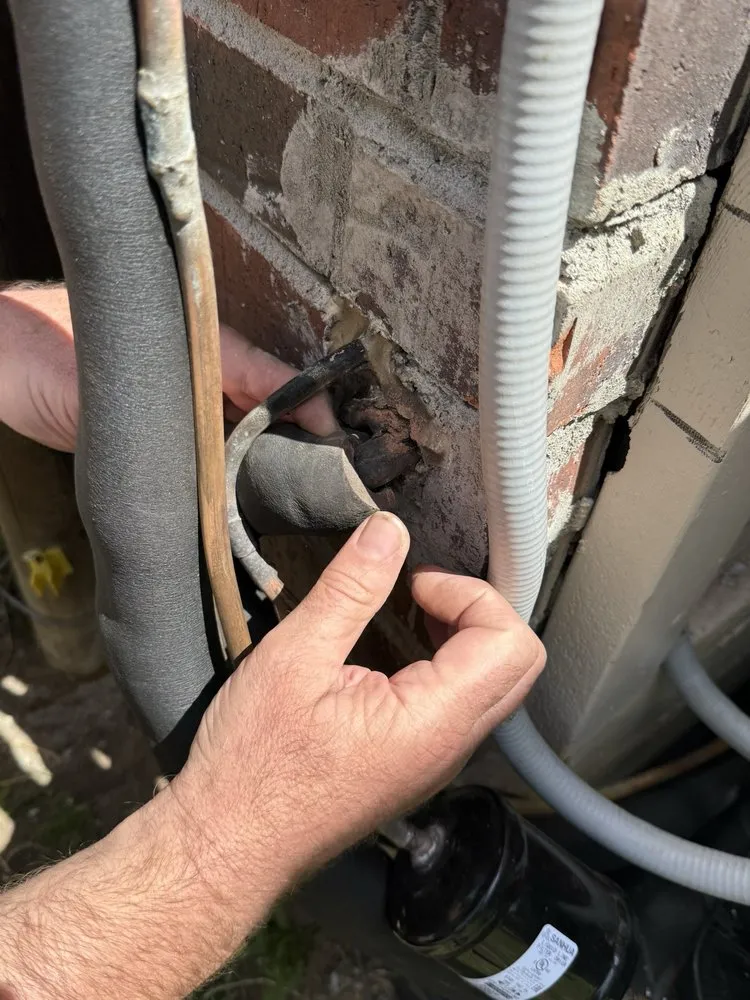 Slide of Hendrick Heat and Air