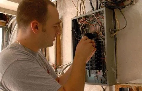 Slide of Hengel Electric Heating & Air