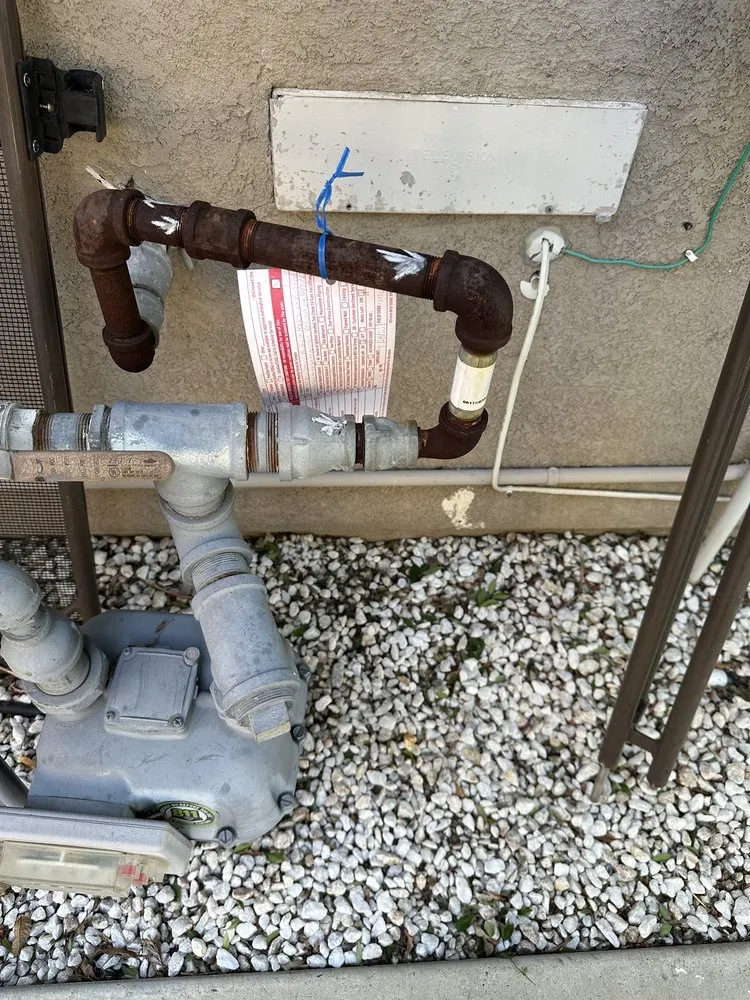 Slide of Henley's Plumbing & Air