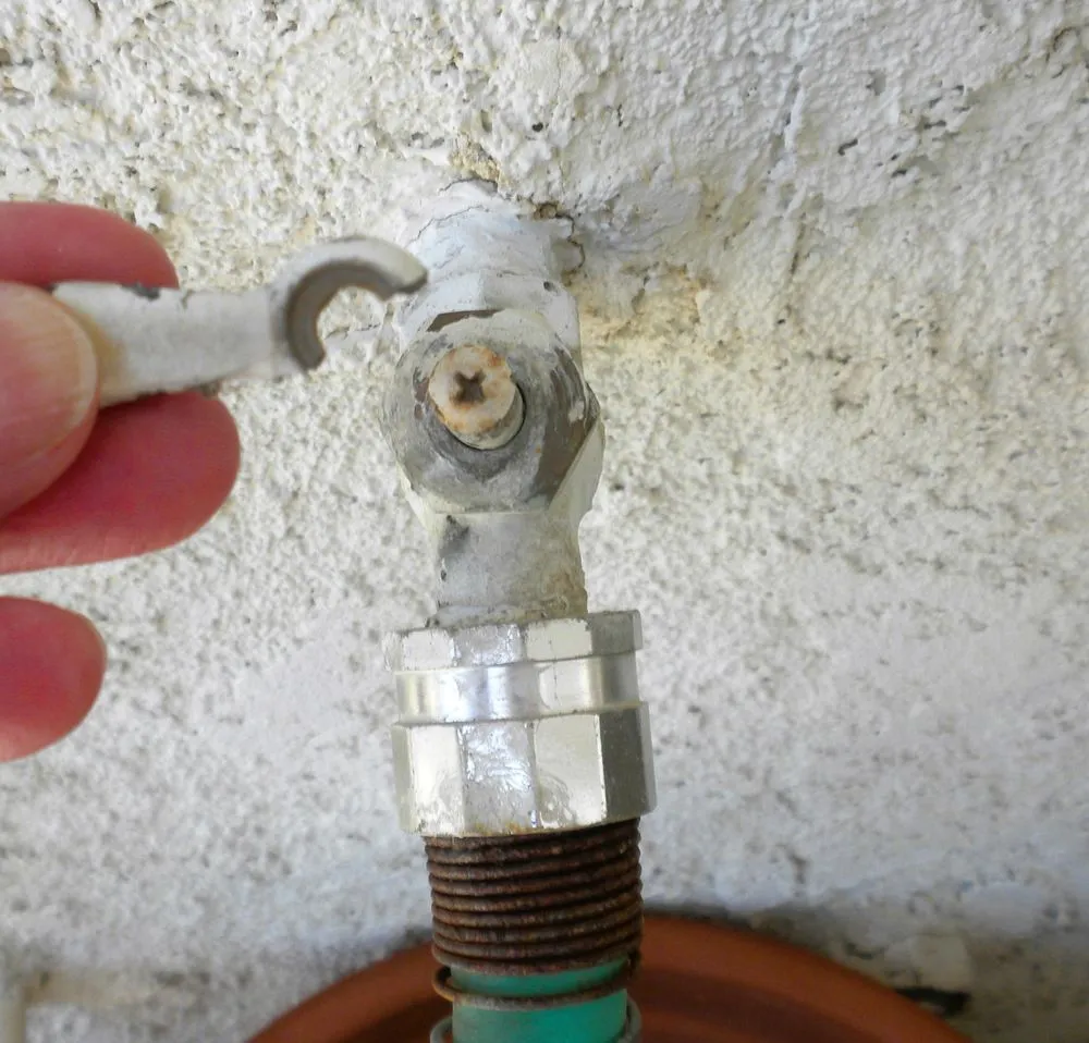 Slide of Henley's Plumbing & Air