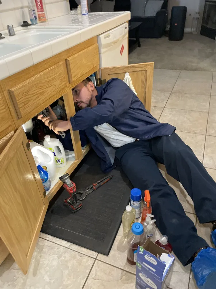 Slide of Henley's Plumbing & Air