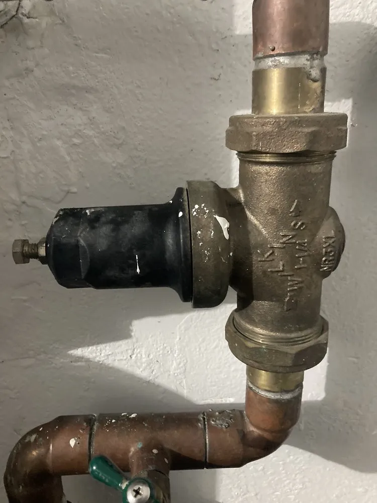 Slide of Henley's Plumbing & Air