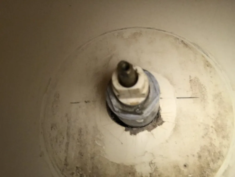 Slide of Henley's Plumbing & Air