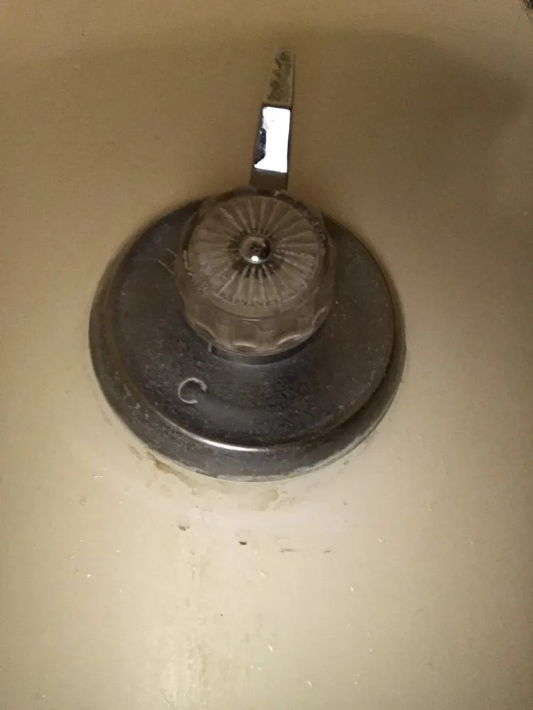 Slide of Henley's Plumbing & Air