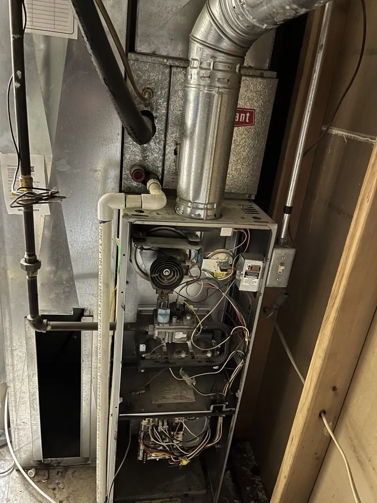 Slide of Henrie's Heating and Air