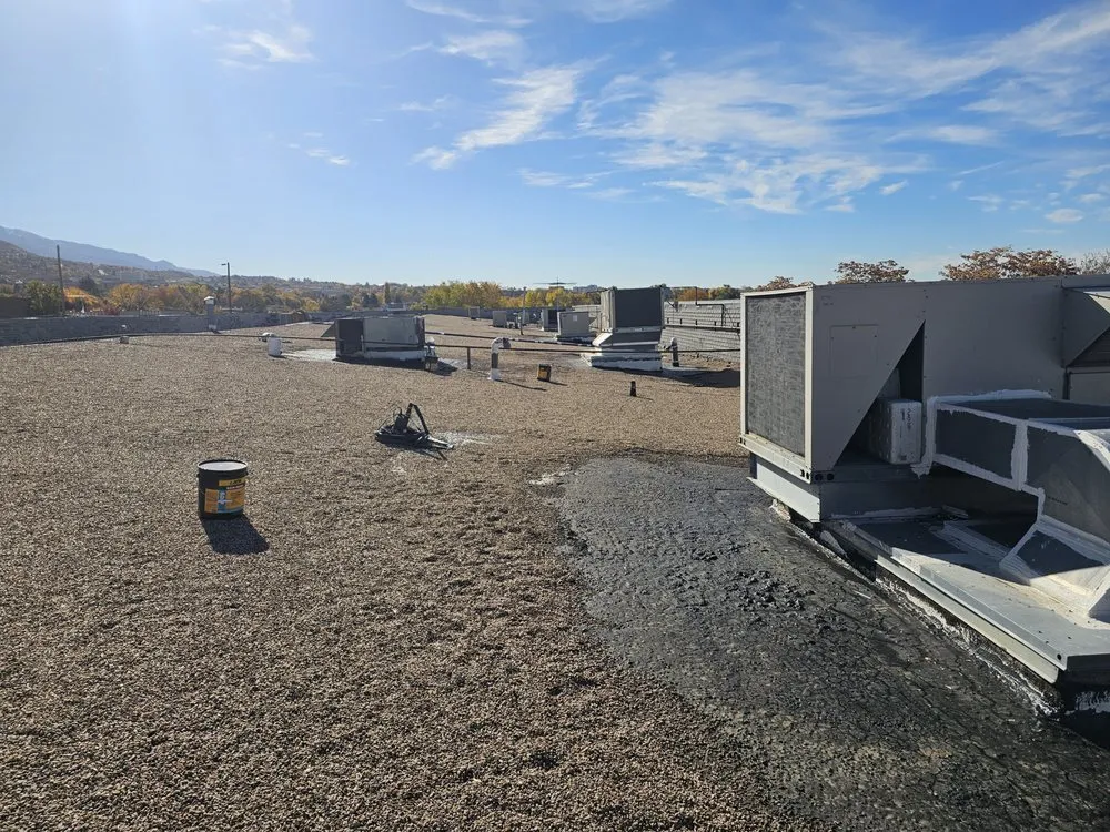 Slide of Henry Refrigeration & Air HVAC