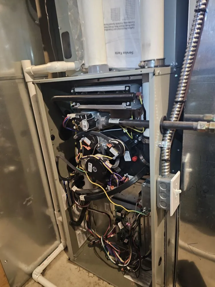 Slide of Henry Refrigeration & Air HVAC