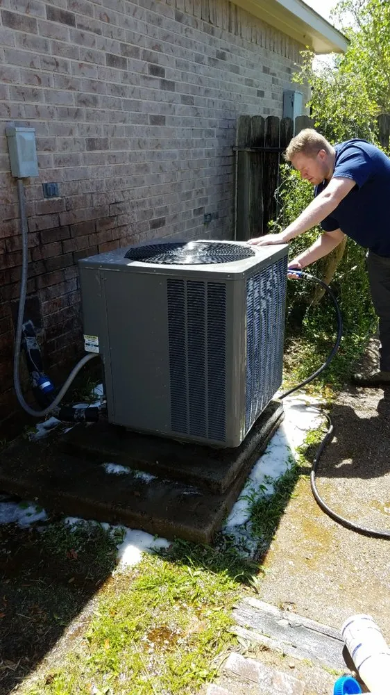 Slide of Henry's A/C & Heat