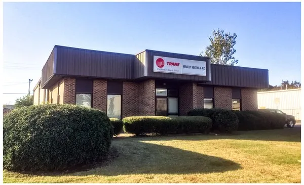 Hensley Heating & Air Conditioning Logo