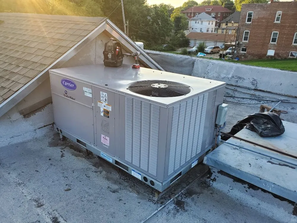 Slide of Henson Heating & Cooling