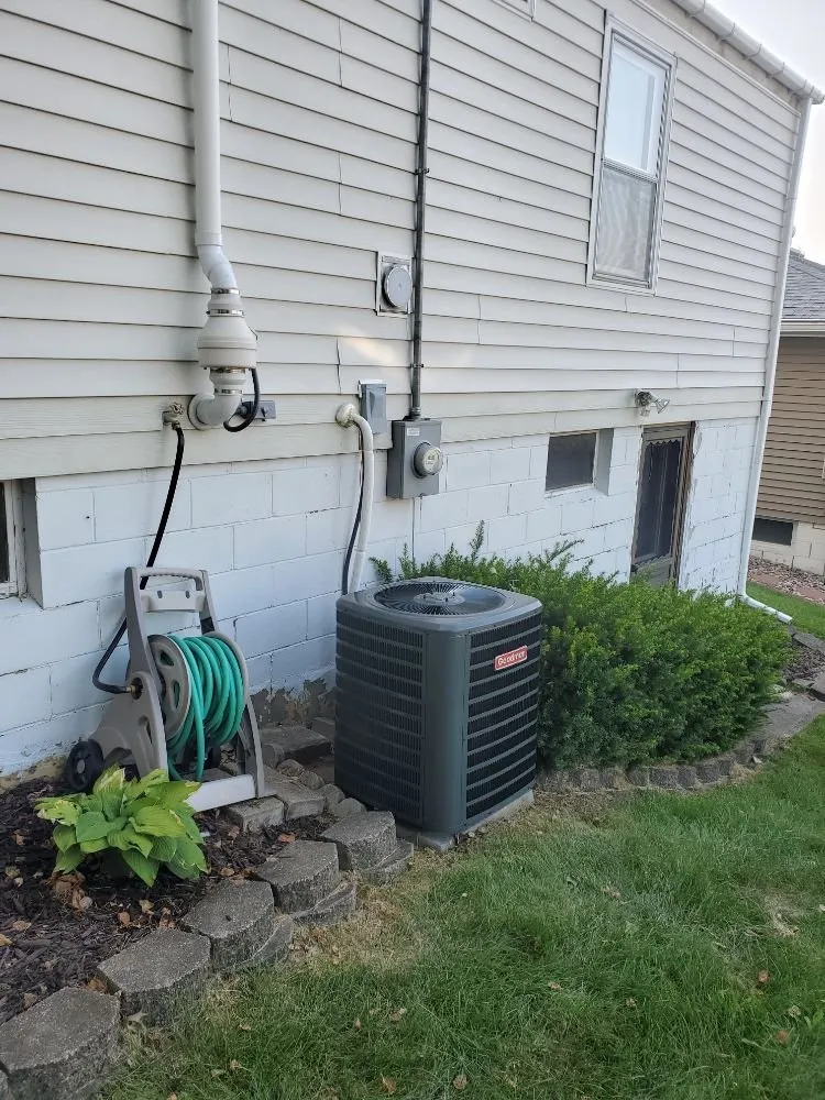 Slide of Henson Heating & Cooling