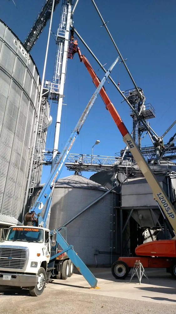 Slide of Hetzel hoisting