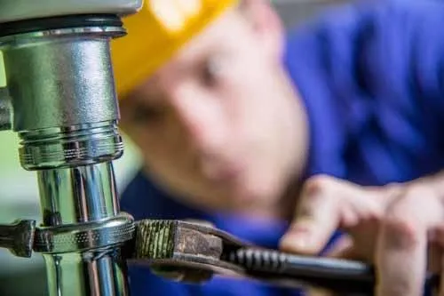 Slide of H&H Contracting