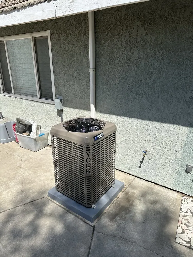 Slide of HHS Heating And Air