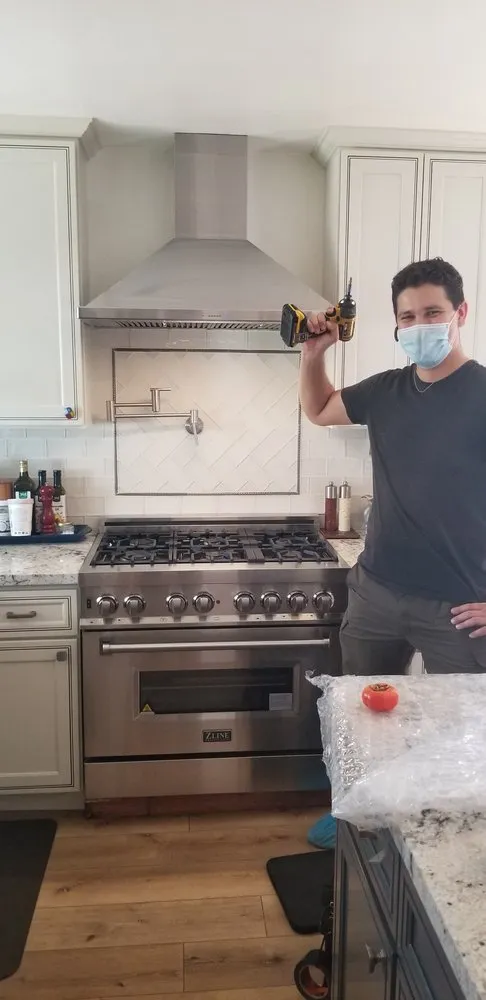 Slide of Hi-5 Appliance Repair