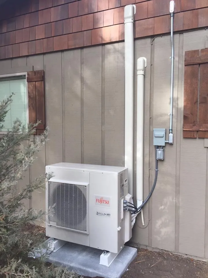 Slide of High Desert Mechanical