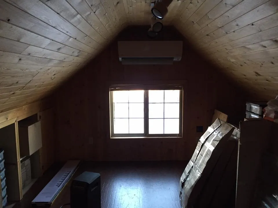 Slide of High Desert Mechanical