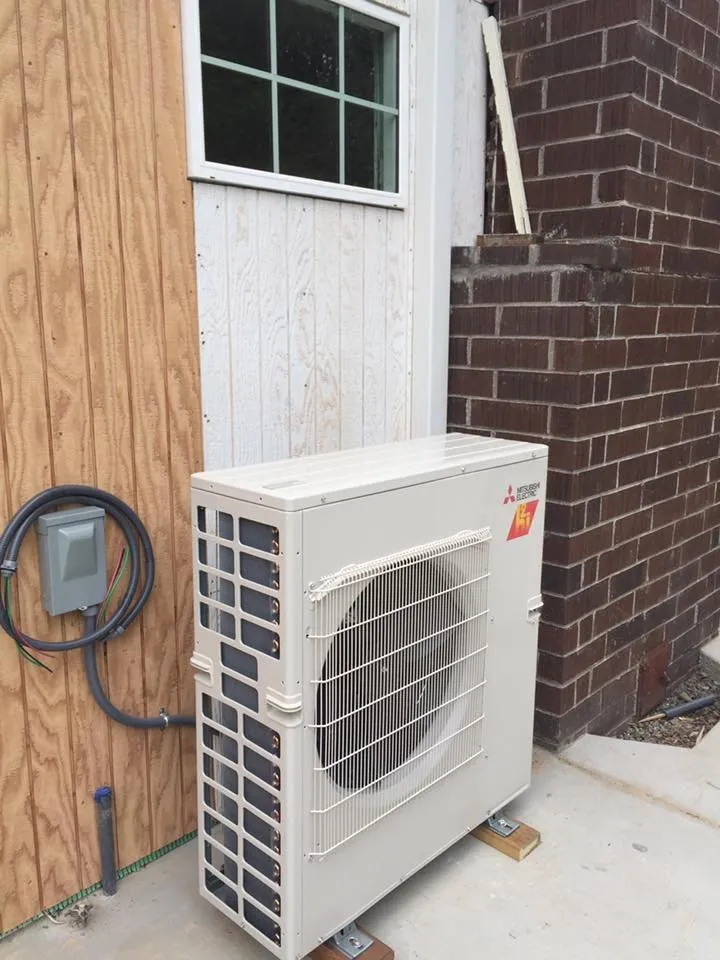 Slide of High Desert Mechanical