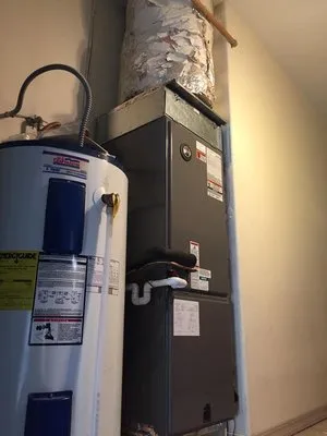 High Desert Mechanical Logo