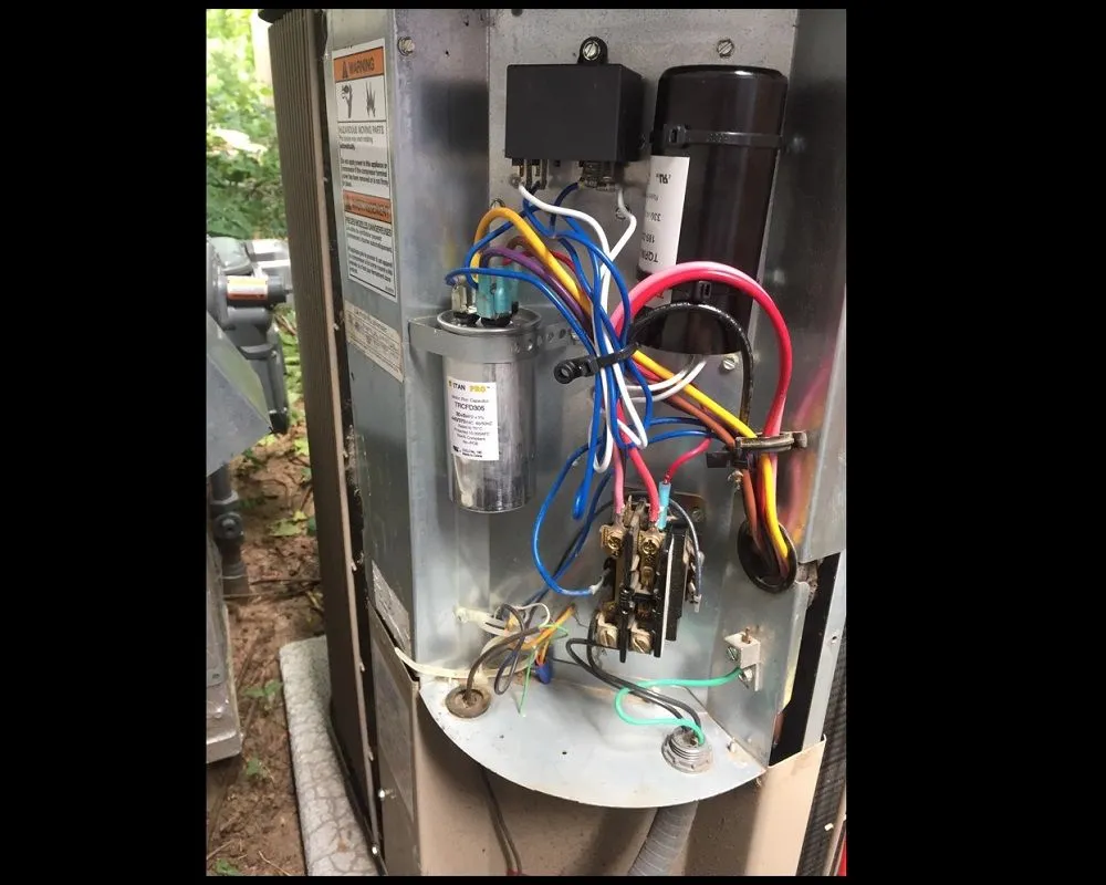 Slide of High Quality AC Services