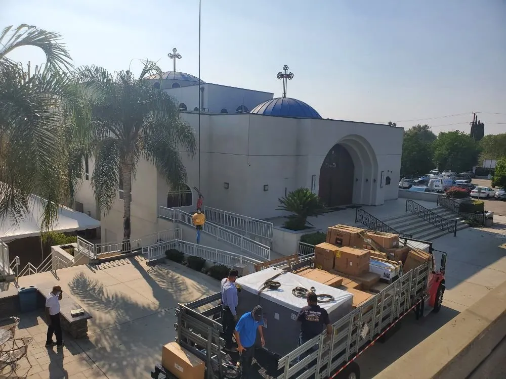 Slide of High Tech Services