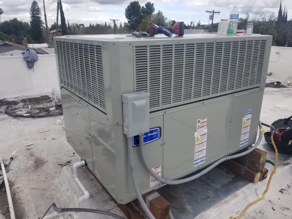 Slide of Highland Air