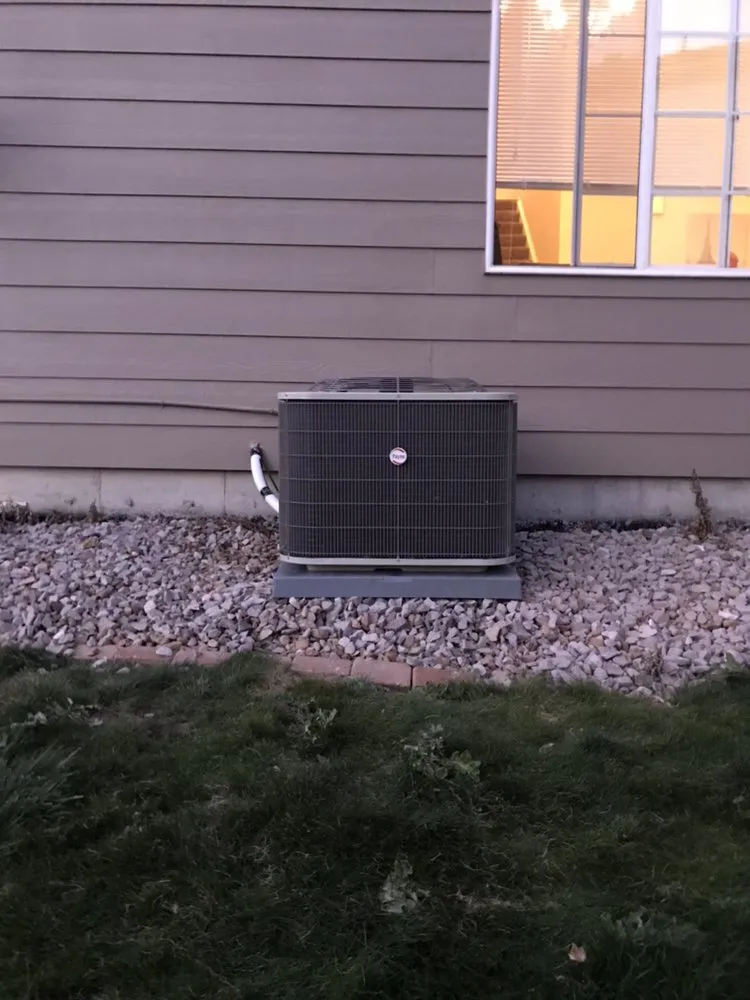 Slide of Highlands Ranch Heating & Air