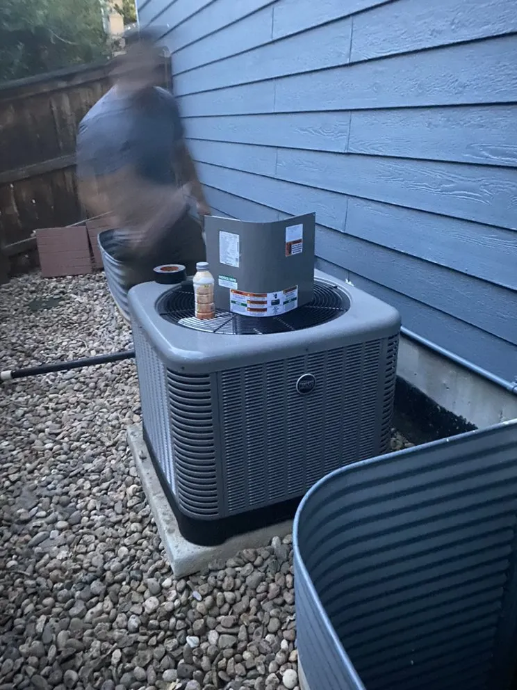 Slide of Highlands Ranch Heating & Air