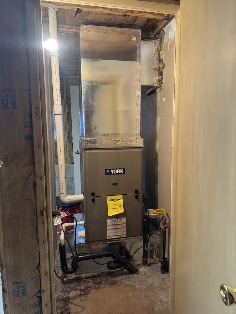 Slide of Hilton Creek Heating & Cooling