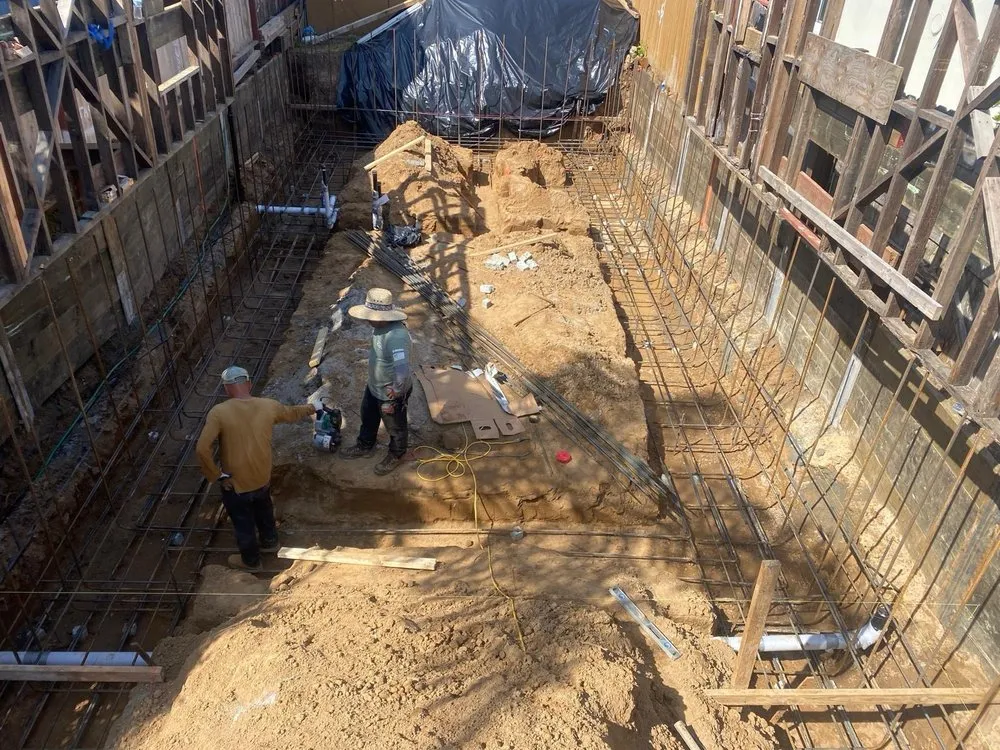 Slide of Hire Pro Man