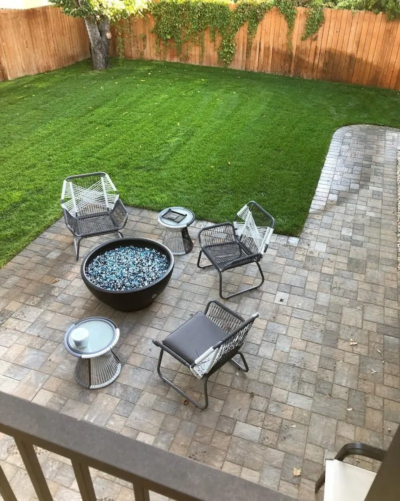 Slide of Hive Contractors