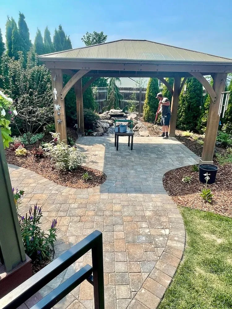 Slide of Hive Contractors