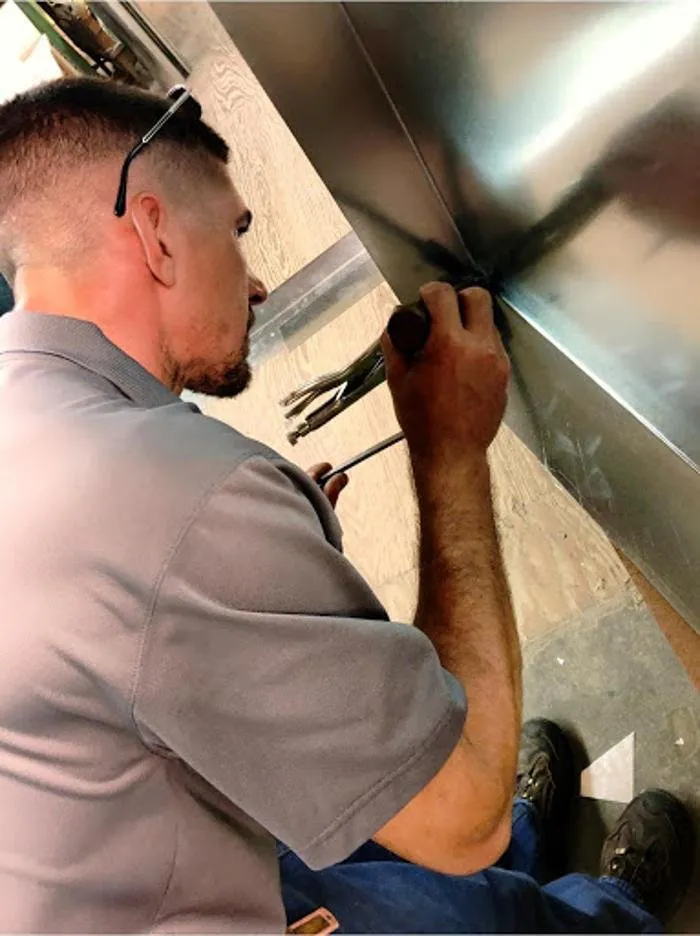 Slide of HK Quality Sheet Metal