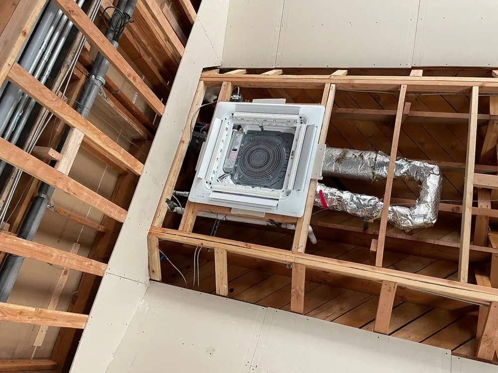 Slide of HL Air Conditioning