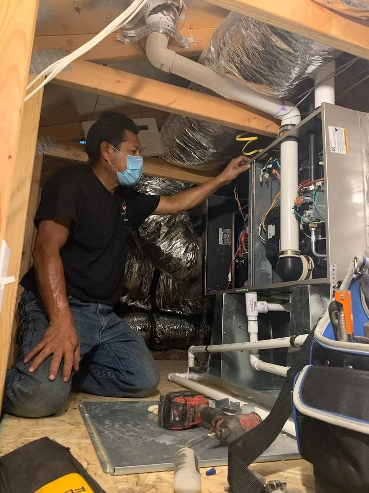 Slide of HL Air Conditioning