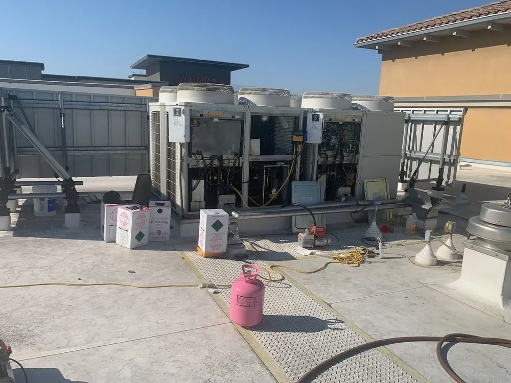 Slide of HL Air Conditioning