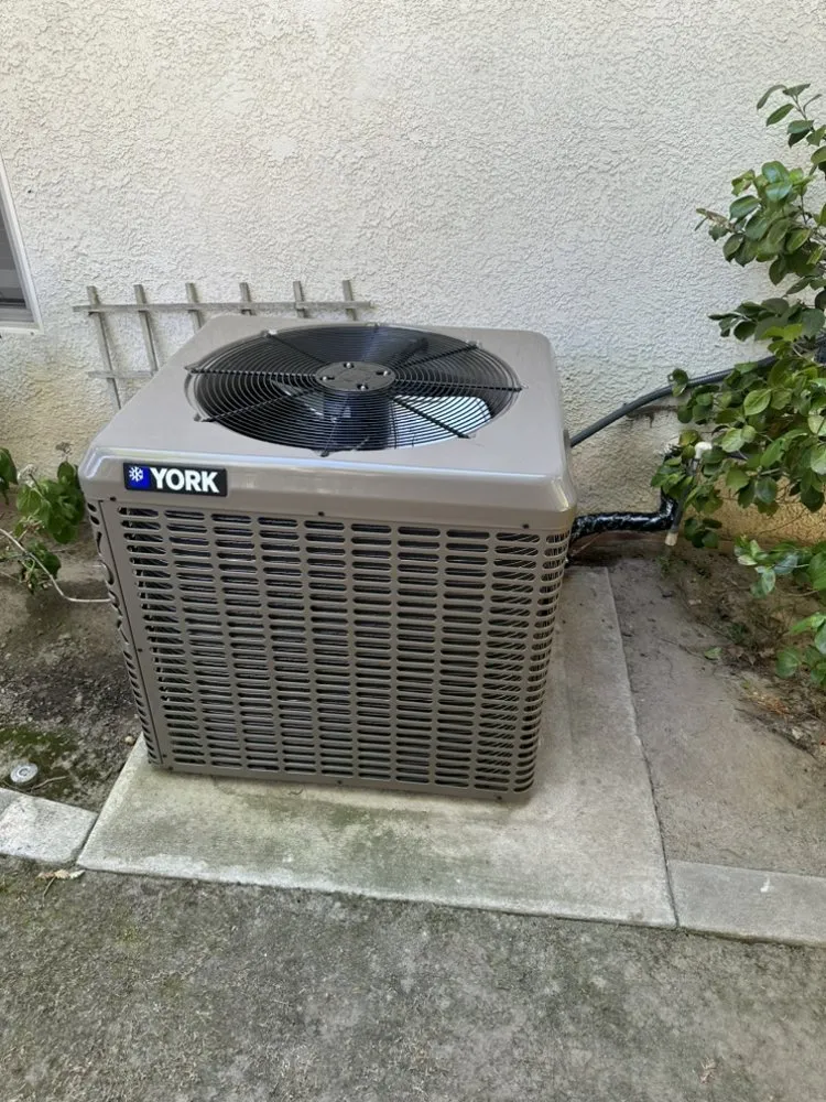 Slide of HN Heating and Air Conditioning