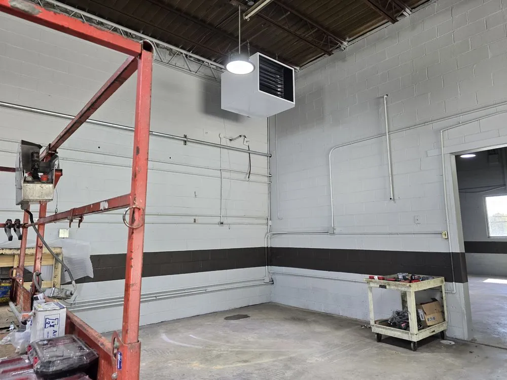 Slide of HNR Home Services