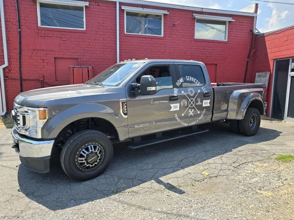 Slide of HNR Home Services