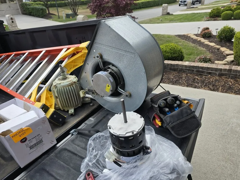 Slide of HNR Home Services