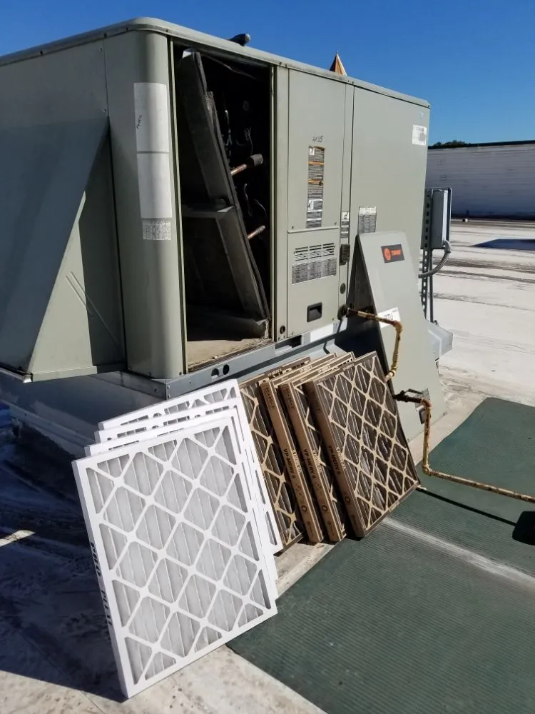 Slide of HNR Home Services