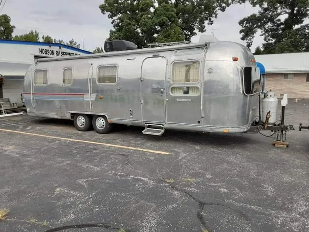 Slide of Hobson RV Service