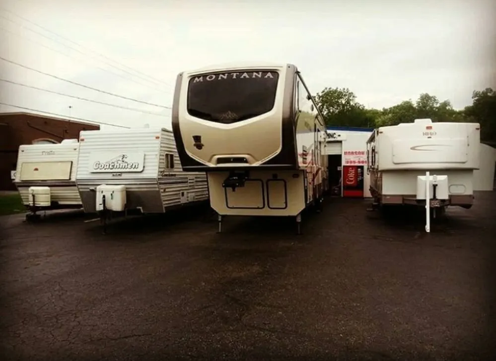 Slide of Hobson RV Service