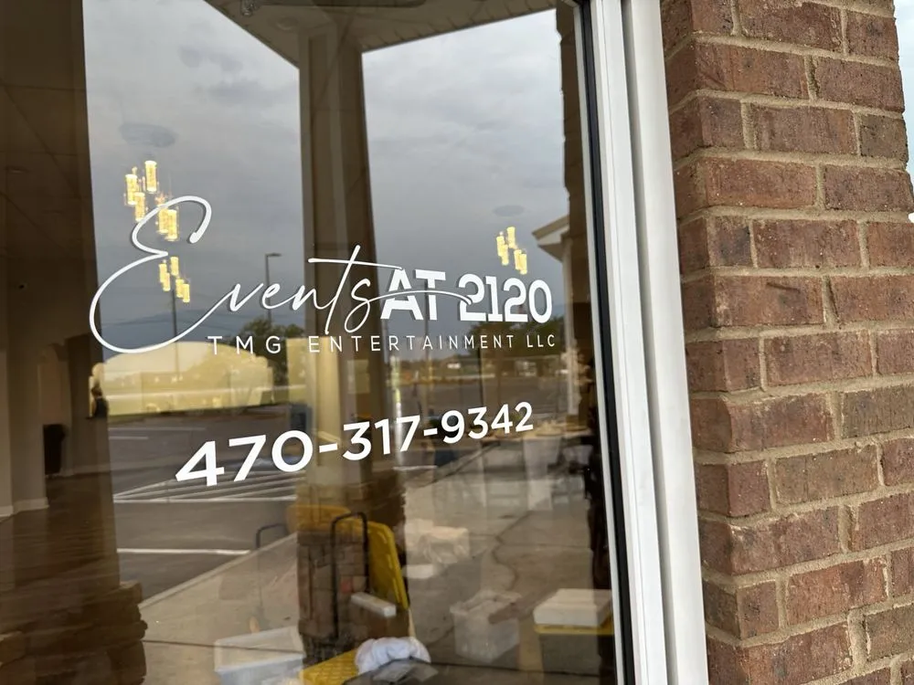 Slide of Hola Hola Heating and Air Services