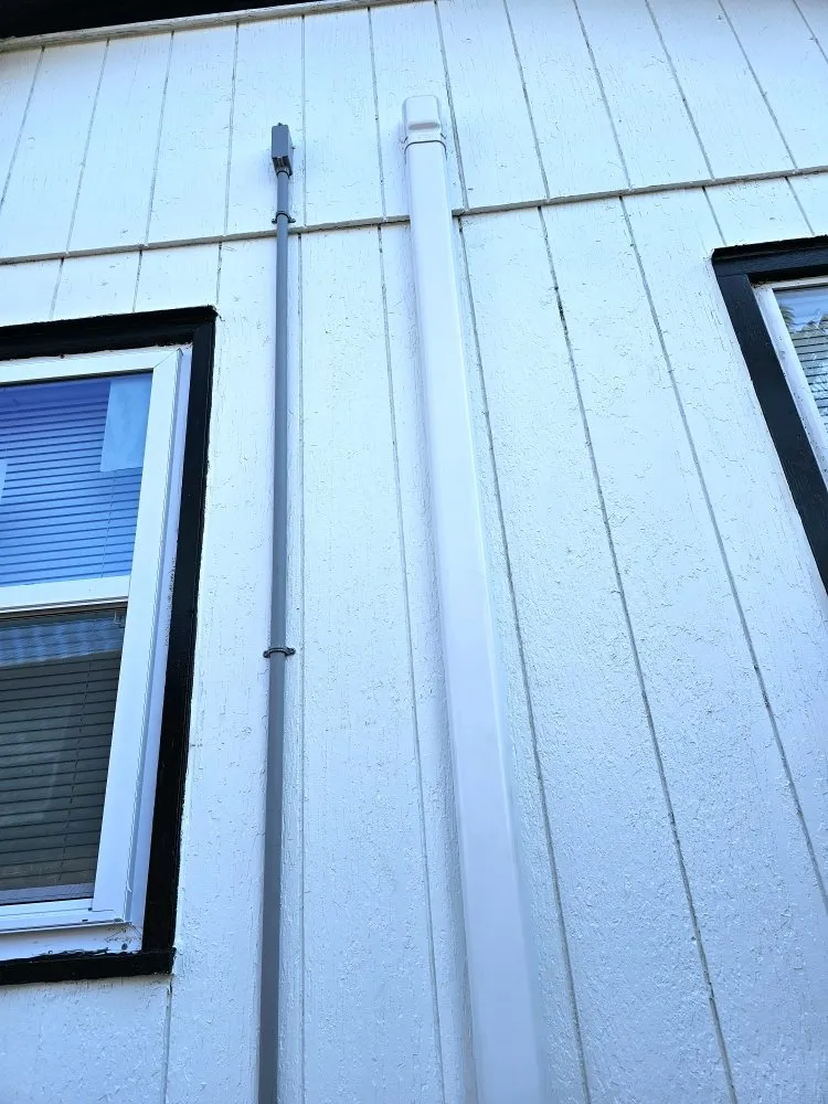 Slide of Hola Hola Heating and Air Services