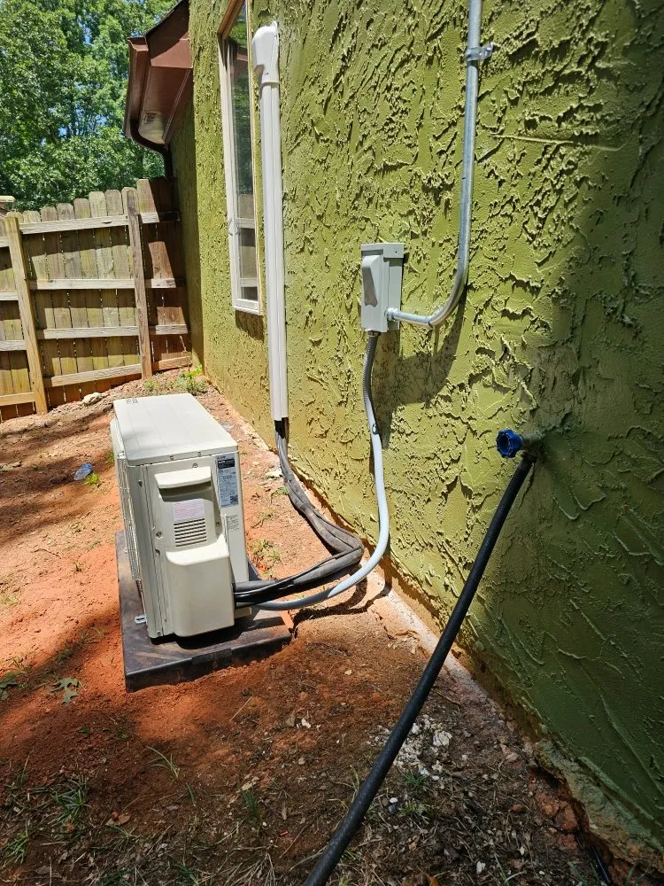 Slide of Hola Hola Heating and Air Services