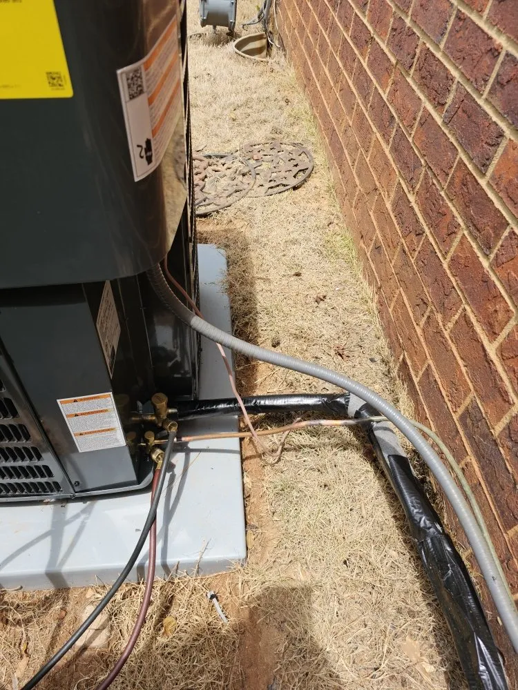 Slide of Hola Hola Heating and Air Services