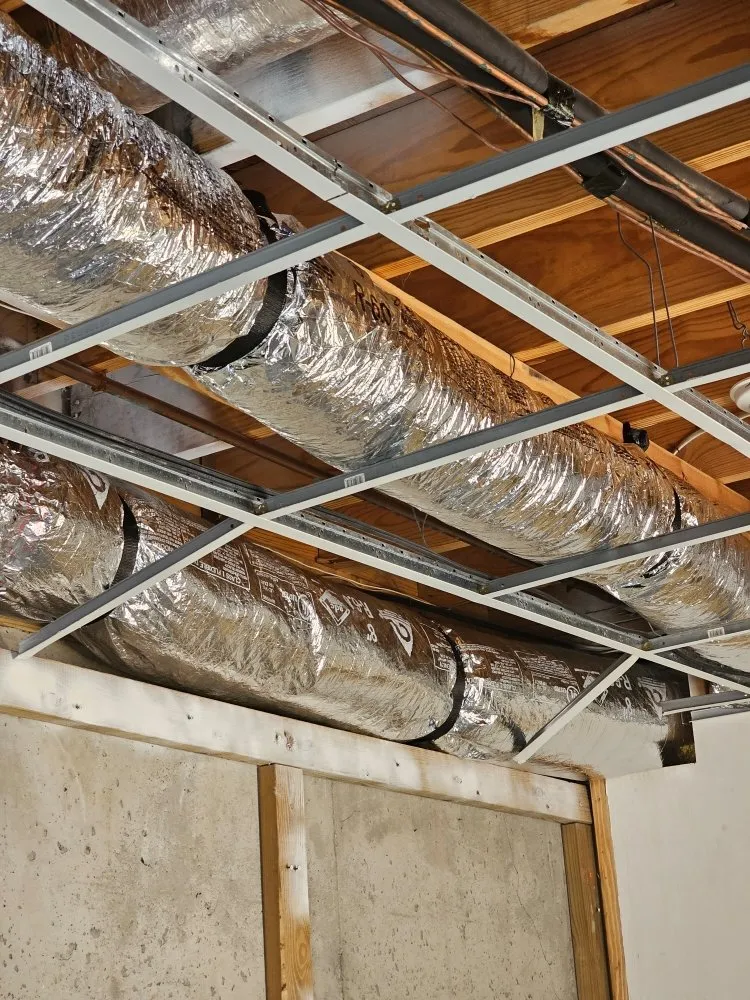 Slide of Hola Hola Heating and Air Services