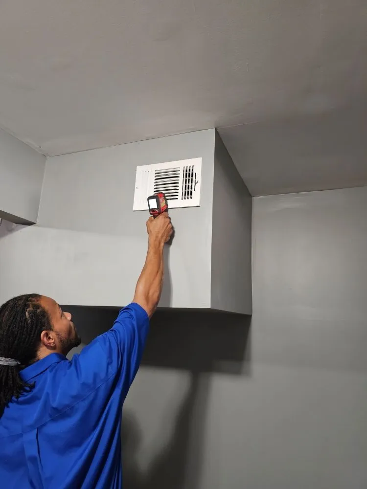 Slide of Hola Hola Heating and Air Services